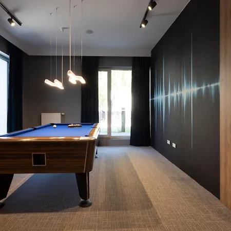 Apartmanhotel Four Winds 4*