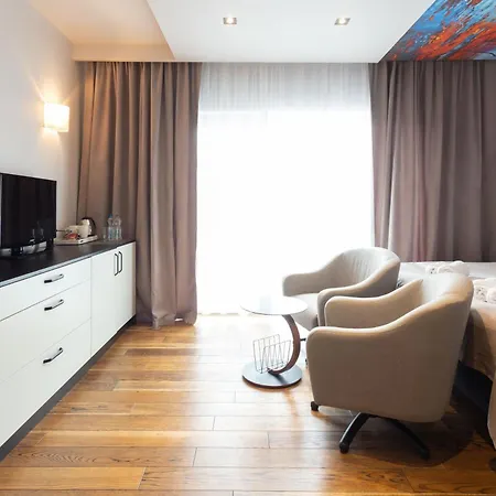 Hotel apartamentowy Four Winds Krynica Morska