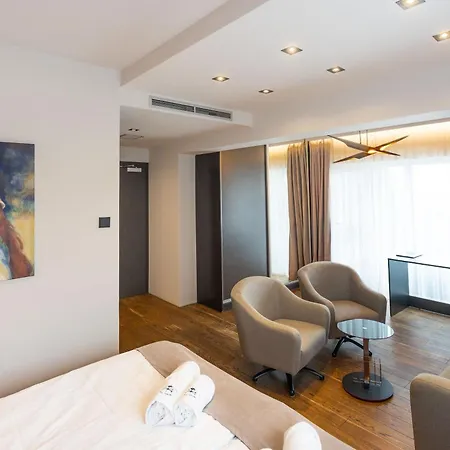 Hotel apartamentowy Four Winds Krynica Morska