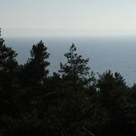 Hotel apartamentowy Four Winds 3*