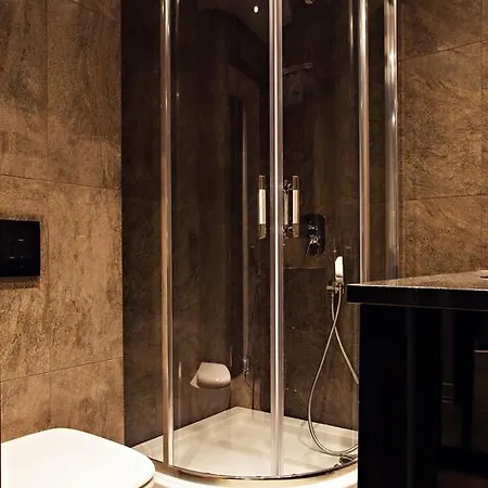 Four Winds Aparthotel