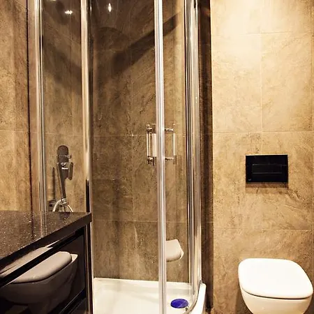 Four Winds Aparthotel