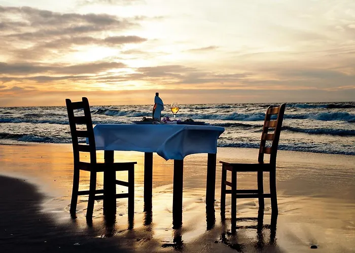 Aparthotel Four Winds 4*