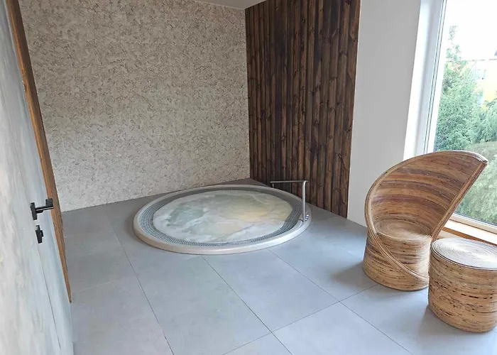 Apartmanhotel Four Winds 4*