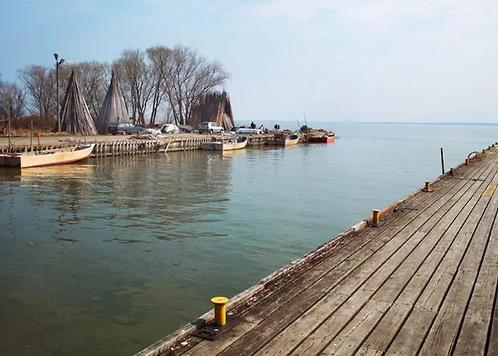 Aparthotel Four Winds 4*