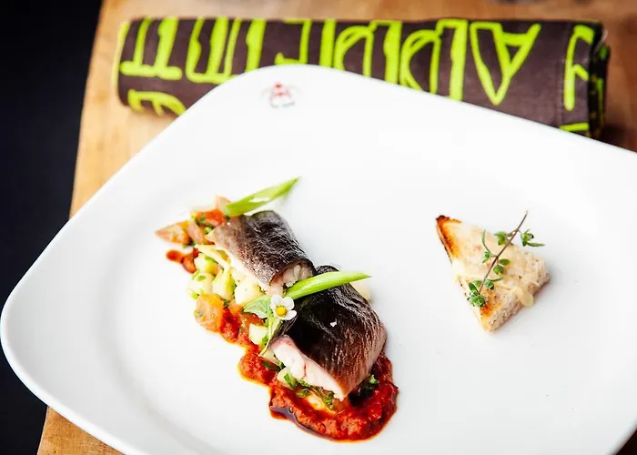 Four Winds Apartmanhotel